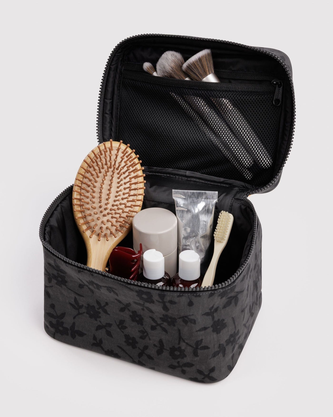 Large Cosmetic Case R5