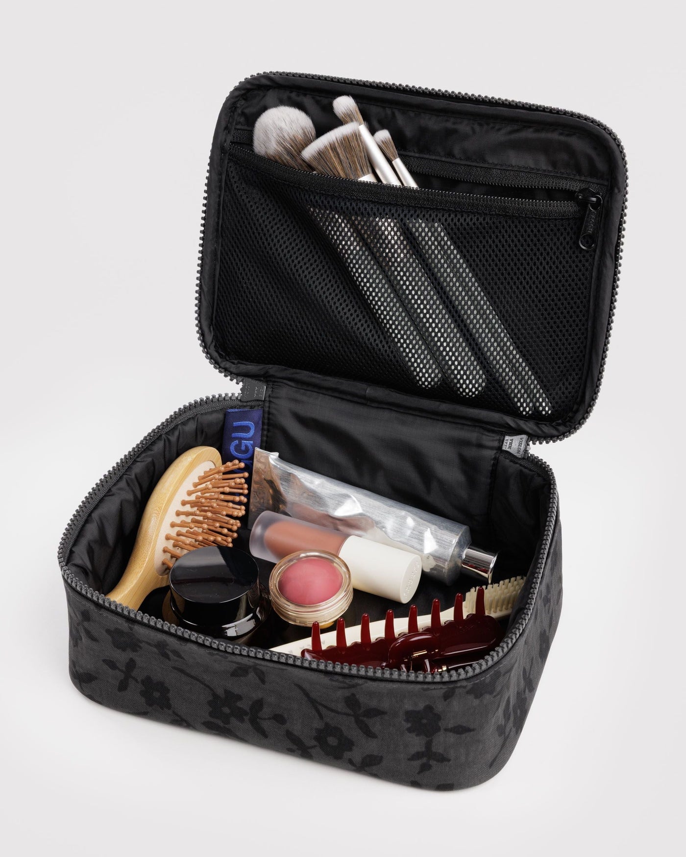 Small Cosmetic Case D3