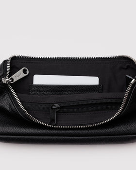 Recycled Leather Pochette R2