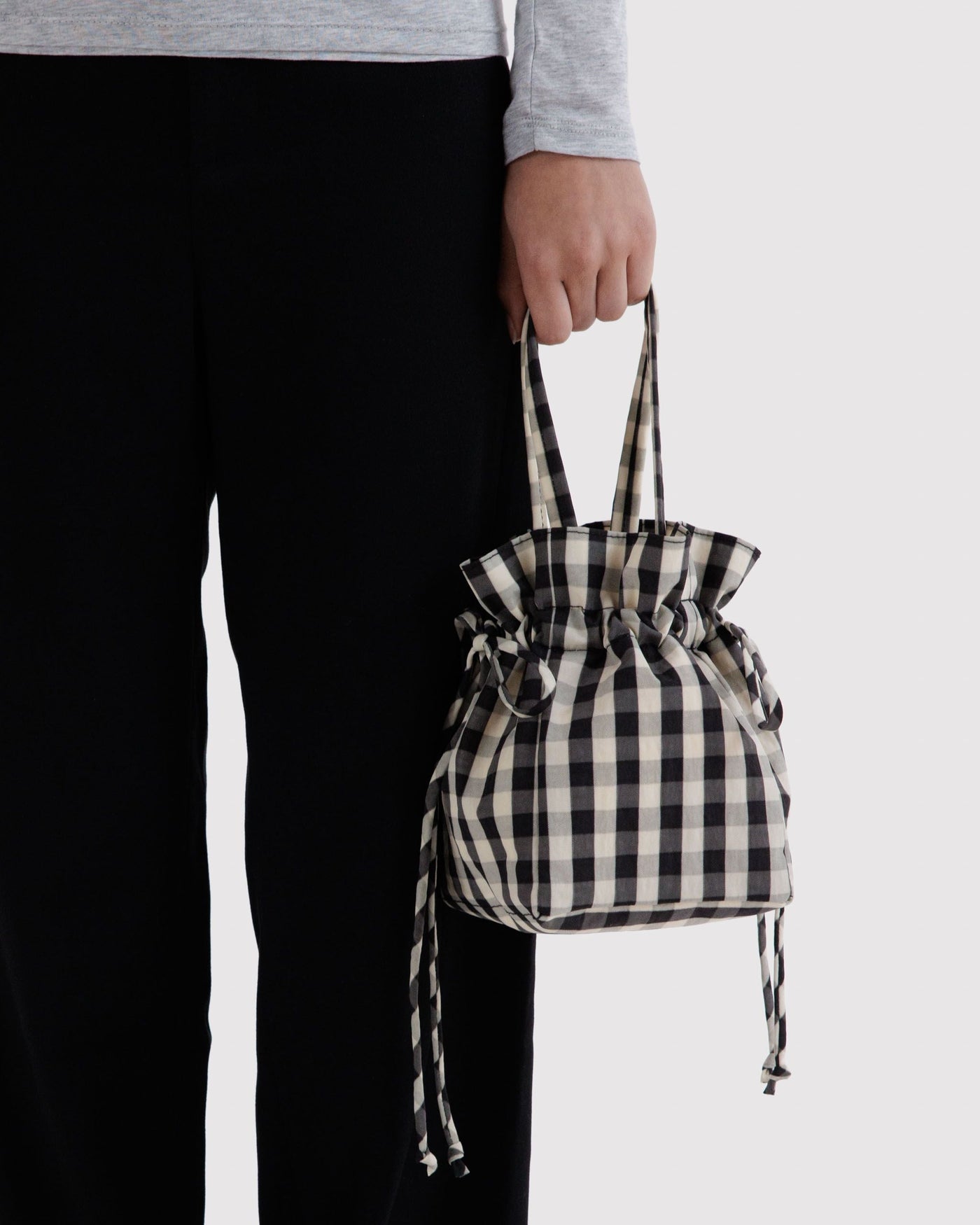 Nylon Drawstring Bag H7