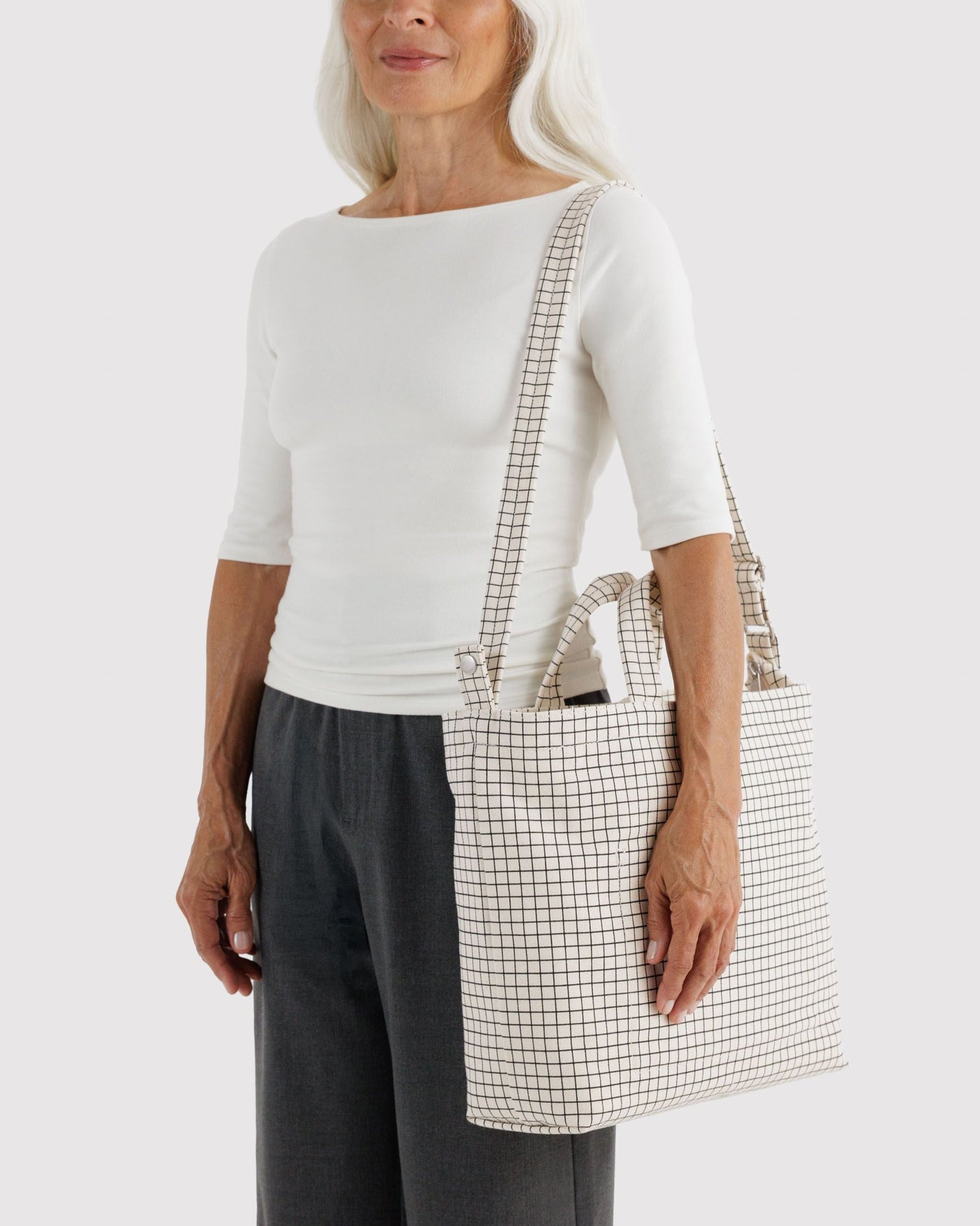 Horizontal Zip Duck Bag F8