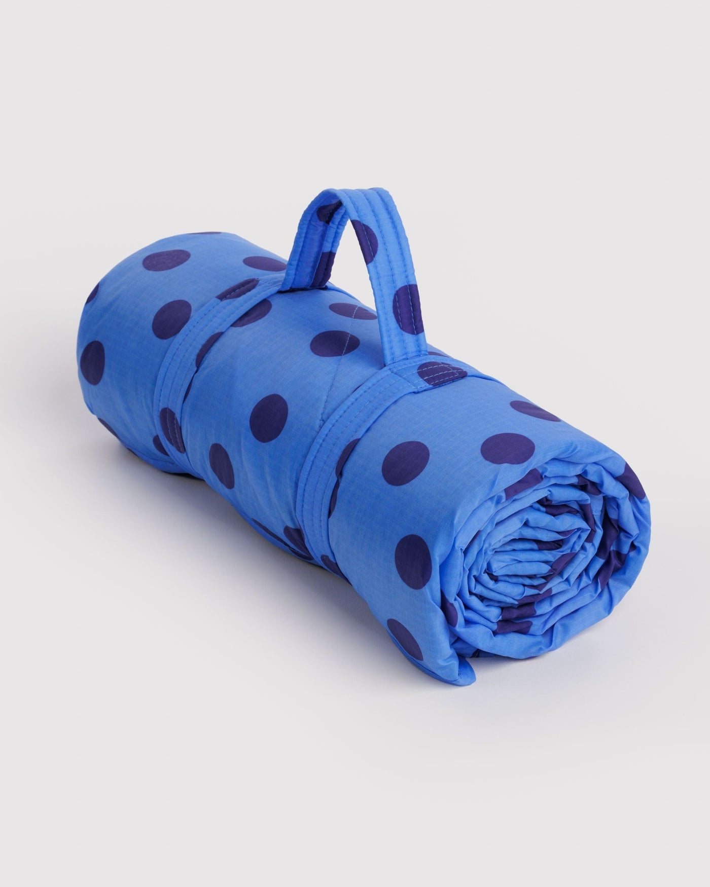 Puffy Picnic Blanket F1