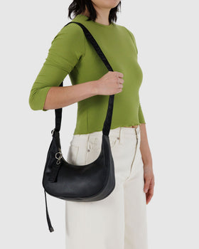 Small Recycled Leather Crescent Bag Q5